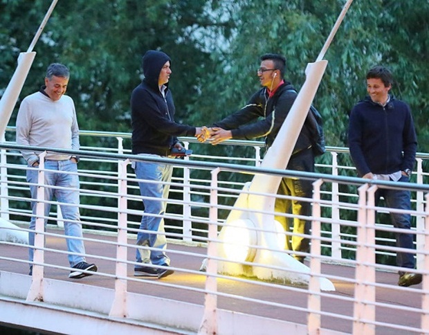 mou5