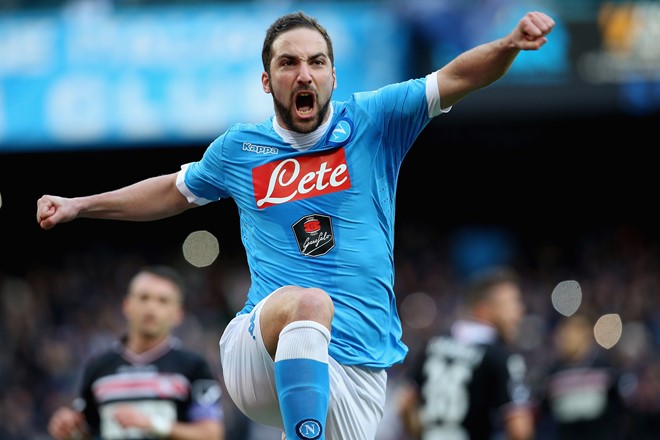 Gonzalo Higuain sang Juventus? Đó còn là dấu hỏi lớn. Ảnh: Internet.