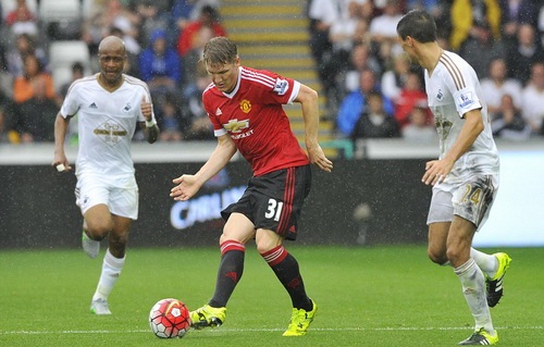 Schweinsteiger được kỳ vọng sẽ giúp tăng thêm sức mạnh cho M.U. Ảnh: Internet.