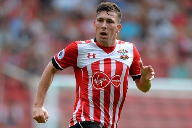 Pierre-Emile Hojbjerg (Southampton): Tương tự như Nathan Redmond, bản hợp đồng trị giá 12 triệu bảng từ Bayern Munich đã có một ngày thi đấu hiệu quả. Tiền vệ sinh năm 1995 hoạt động không mệt mỏi ở cả hai cánh và tung ra tổng cộng 43 đường chuyền với độ chính xác 100%. Ảnh: Internet.