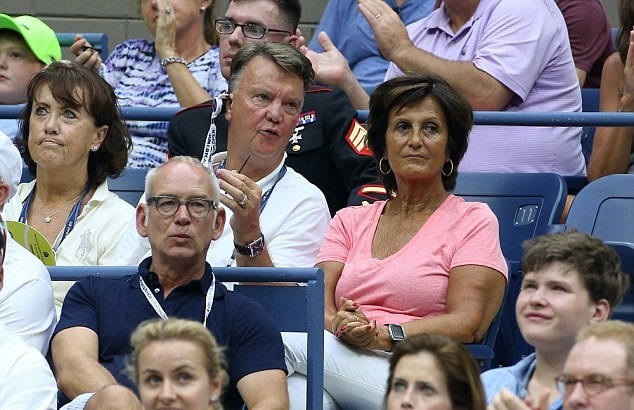 Van Gaal cùng bà xã Truus đi xem chung kết đơn nữ US Open 2016. Ảnh: Internet.
