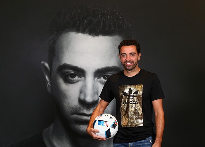 Xavi cho rằng Messi giỏi hơn Ronaldo. Ảnh: Internet.
