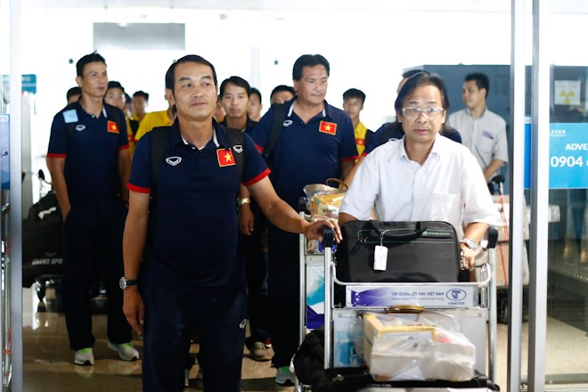 Tại Giải U16 châu Á, U16 Việt Nam có hai chiến thắng trước U16 Australia và U16 Kyrgyzstan để giành quyền vào tứ kết. Đây mới là lần thứ hai trong lịch sử, U16 Việt Nam làm được điều đó ở sân chơi châu lục. Trước đó, lứa U16 của Văn Quyến từng vào tới bán kết hồi năm 2000.