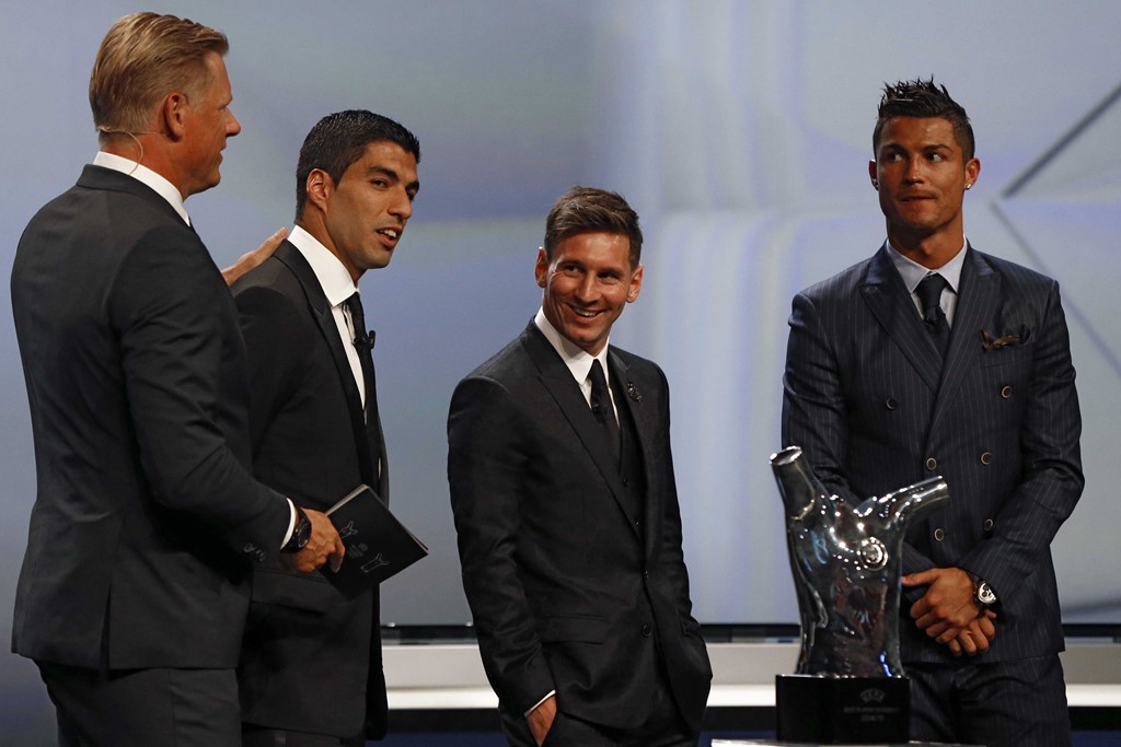 Ghi 4 bàn thắng trong 2 trận liên tiếp tại La Liga: Cuối mùa giải năm ngoái, Luis Suarez từng lập nên kỷ lục đáng nhớ, cùng có 4 pha lập công ở 2 trận đấu liên tiếp trước Sporting Gijon và Deportivo La Coruna. Ronaldo từng suýt đạt cột mốc tương tự khi ghi 4 và 3 bàn thắng trong 2 trận liền nhau. Ảnh: Getty Images.