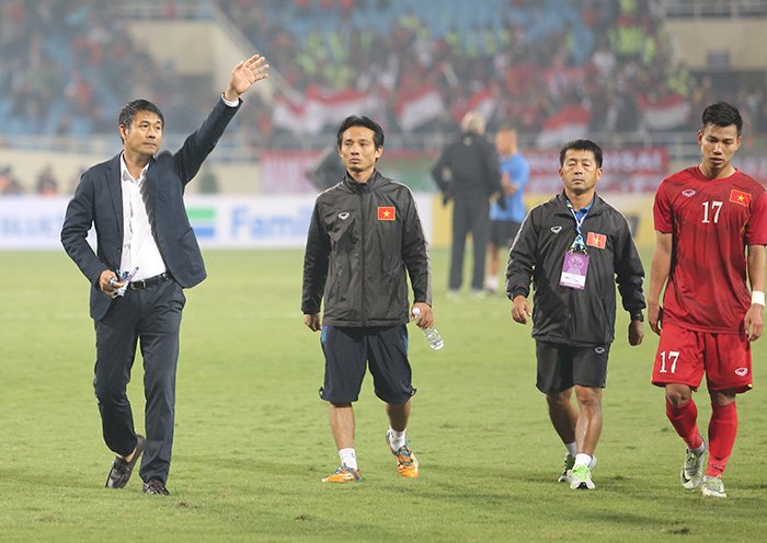 Hữu Thắng được VFF đảm bảo ghế HLV trưởng, nhưng phải "điều trần" quyết liệt nguyên nhân thất bại.