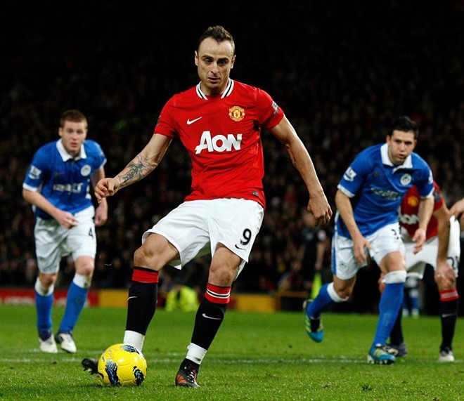 Dimitar Berbatov thời còn gắn bó với Man United. Ảnh: Getty Images.