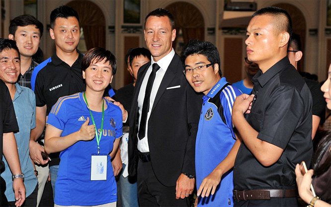 Họ hy vọng các ngôi sao tên tuổi sẽ giúp nền bóng đá Trung Quốc thăng tiến.