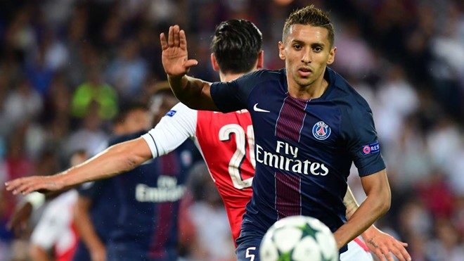 Marquinhos, PSG (47 triệu euro). Mùa 2015-16 không thành công với Marquinhos vì thường xuyên đánh bóng ghế dự bị ở PSG, nhưng mọi chuyện đổi khác mùa này. Trung vệ người Brazil đã giành được suất đá chính thường xuyên. Marquinhos giờ sắm vai lá chắn thép nơi hàng thủ đội bóng Pháp trên nhiều mặt trận.