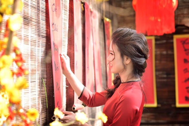 Bạn gái của trung vệ đội tuyển Việt Nam sở hữu gương mặt dễ thương với những đường nét hài hòa. Ảnh: NVCC.