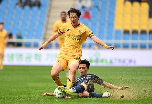 Xuân Trường có năm thứ 2 liên tiếp thi đấu ở giải bóng đá cao nhất cấp CLB ở Hàn Quốc.