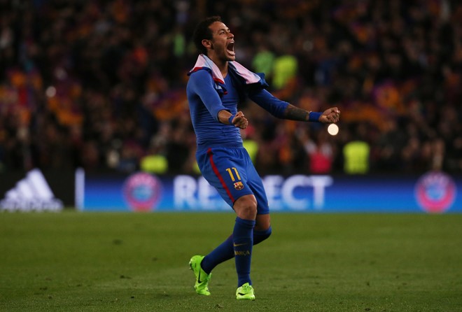 Neymar có một trận đấu rất hay, anh lập cú đúp.