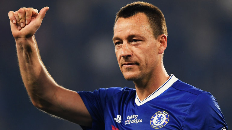 Aston Villa sẽ hoàn thành việc ký kết hợp đồng với John Terry trong vòng 24 giờ tới?