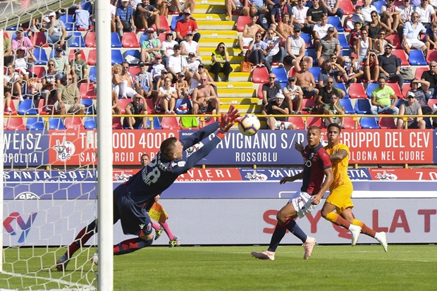 Đội khách bất lực trong việc khuất phục thủ thành Skorupski.