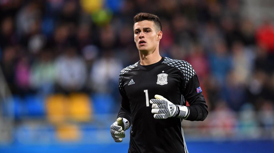 Kepa Arrizabalaga là mẫu thủ môn Tây Ban Nha điển hình.