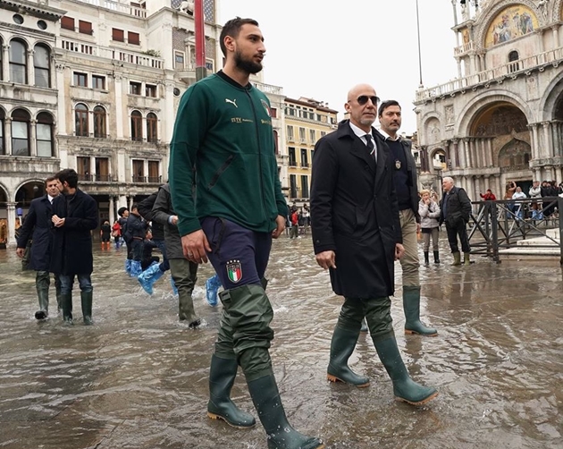 Italia lội nước tại Venezia - Bóng Đá