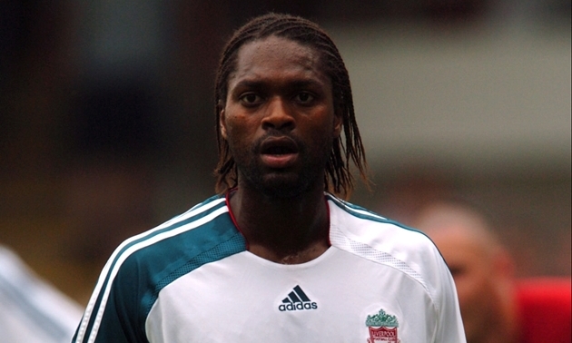 13. Salif Diao: Màn trình diễn ấn tượng của cựu tiền vệ người Senegal tại World Cup 2002 đã giúp ông được gia nhập Liverpool. Salif Diao ra sân tổng cộng 61 lần trong màu áo The Kops, trong đó có 40 lần ở mùa giải 2002 - 2003.