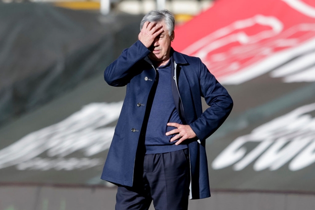 Sau 14 năm, Carlo Ancelotti thua 3 trận liên tiếp - Bóng Đá