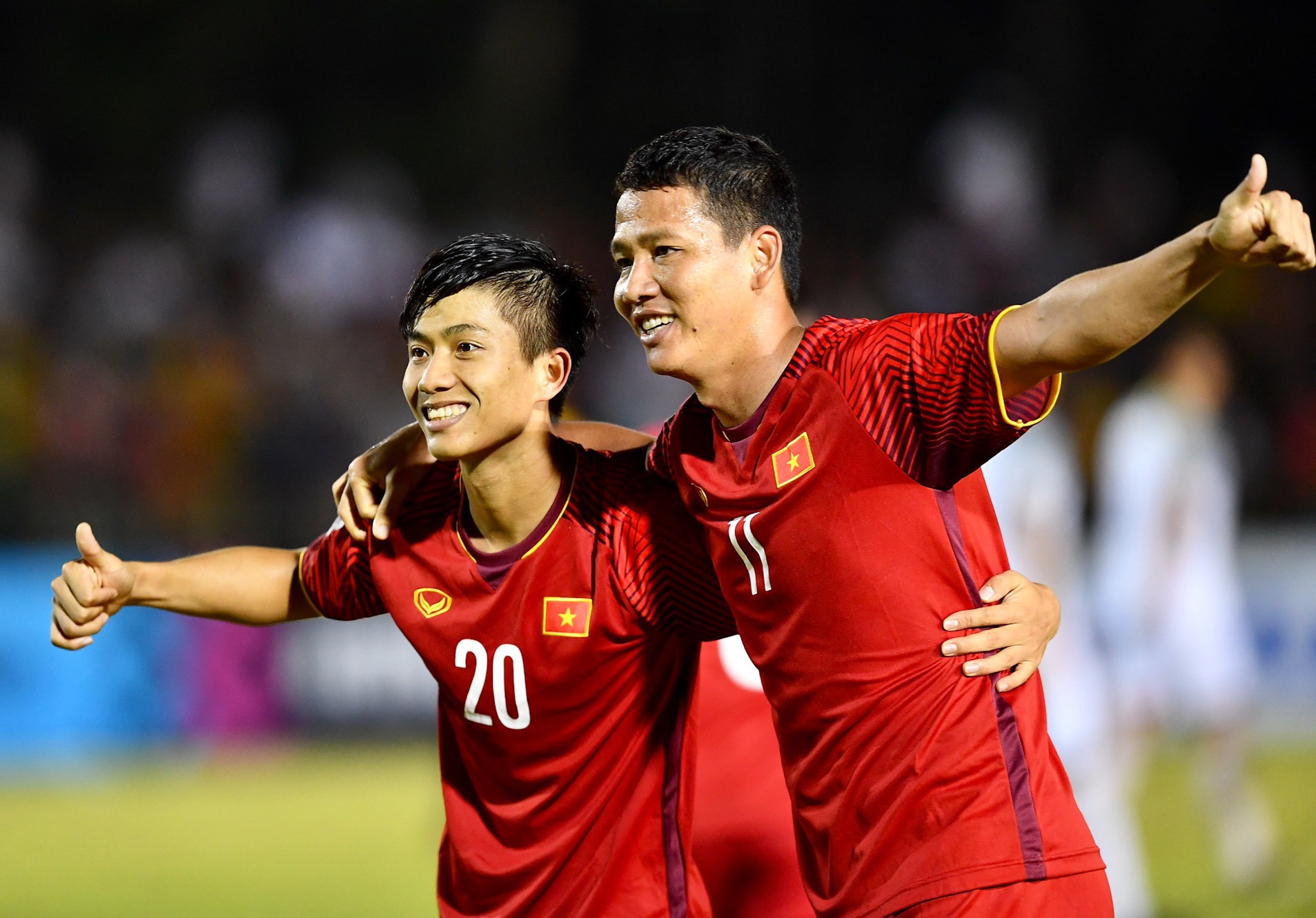 Chính thức: Văn Quyết, Anh Đức vắng mặt ở ĐT Việt Nam tại VCK Asian Cup 2019 - Bóng Đá