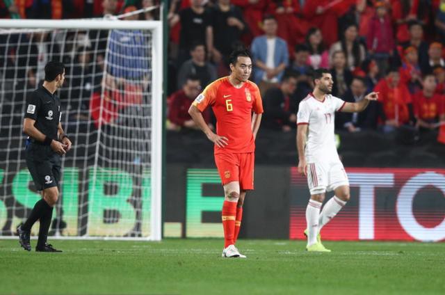 Sốc: 4 cầu thủ Trung Quốc bị chỉ đích danh bán độ tại Asian Cup 2019? - Bóng Đá