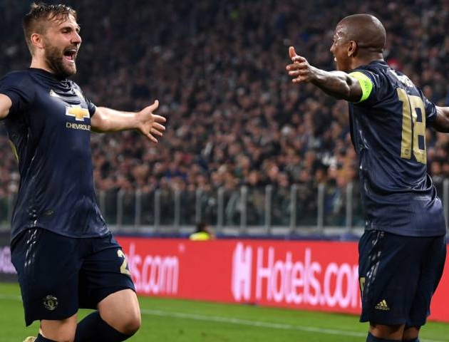 Allegri đánh giá trận thua Man Utd là trận hay nhất của Juventus.