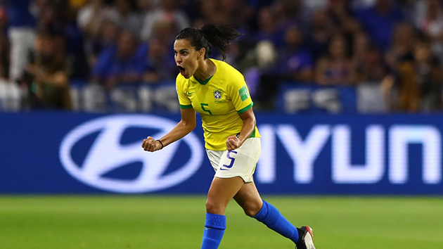 Ảnh nữ Pháp vs Brazll - Bóng Đá