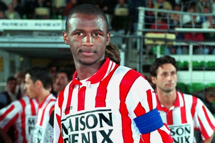 Sinh ngày 23/6/1976, Patrick Vieira ra mắt tại CLB Cannes khi mới chỉ 17 tuổi.