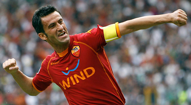 Christian Panucci là cầu thủ người Ý gần nhất khoác lên mình số áo nói trên.