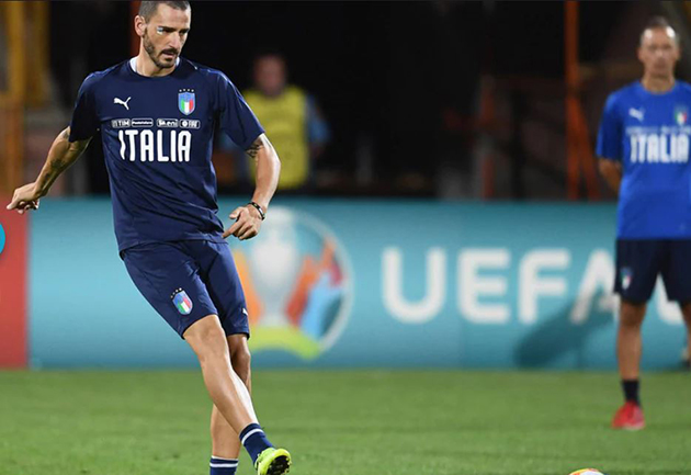 Vắng mặt Giorgio Chiellini, Leonardo Bonucci nhiều khả năng sẽ đeo băng thủ quân của ĐT Ý.