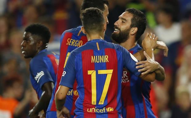 Arda Turan lập cú đúp trong chiến thắng của Barcelona. Ảnh: Internet.