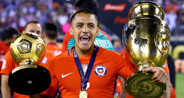 Hai lần đánh bại Messi ở Copa America. Ảnh: Internet.