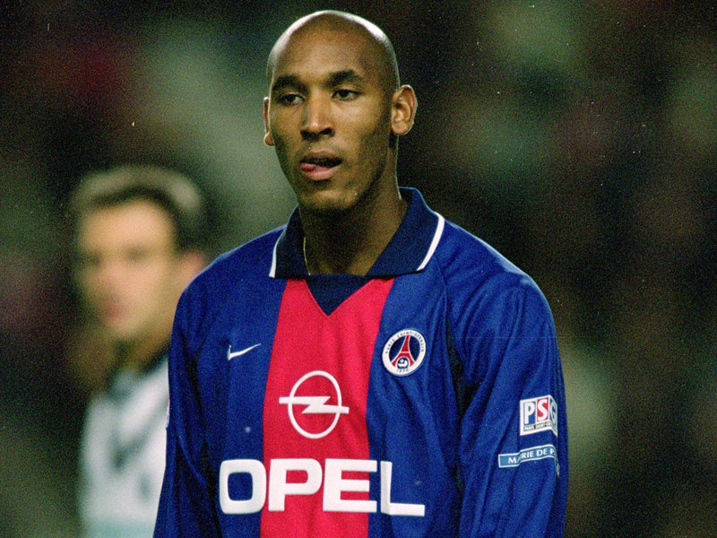 Anelka khoác áo PSG từ 1994-1997, sau đó vào năm 2000 a cũng trở lại khoác áo đội bóng này thêm 2 năm