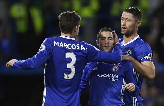 Hazard nâng tỷ số lên 2-0. Ảnh: Daily Mail