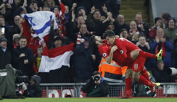 Firmino nổ súng sau quãng thời gian tịt ngòi. Ảnh: Daily Mail.