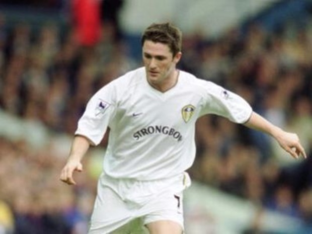 Được Leeds United mượn rồi mua đứt.