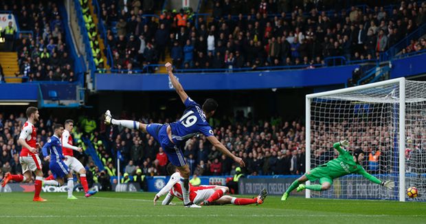 Costa chơi rất nỗ lực. Ảnh: Theguardian.