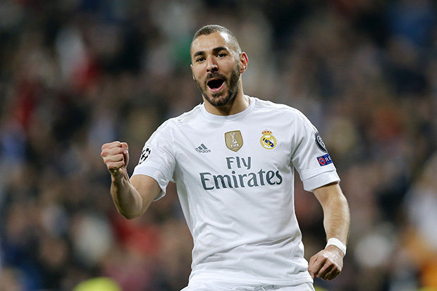 Benzema đang rất được nhiều đội bóng chèo kéo.