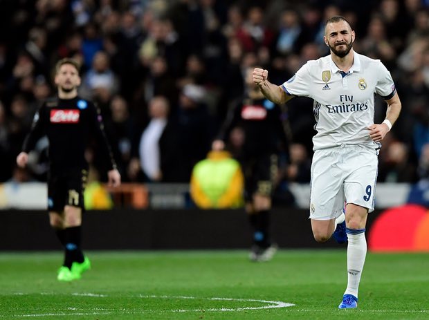 Benzema quân bình tỷ số chỉ 10 phút sau đó. Ảnh: Theguardian.