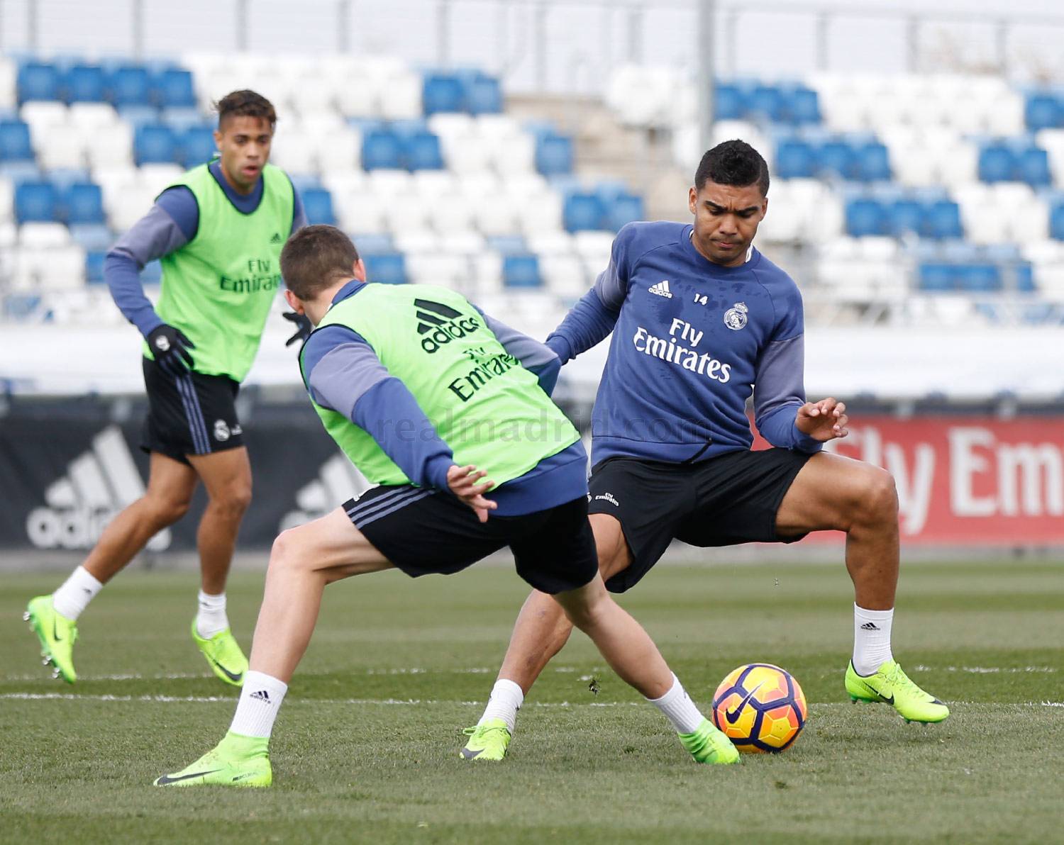 Buổi tập diễn ra rất nghiêm túc.