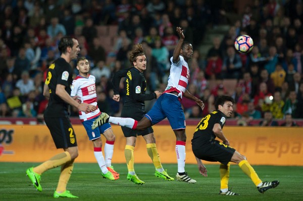 Granada cũng có một số tình huống phản công khá nguy hiểm.