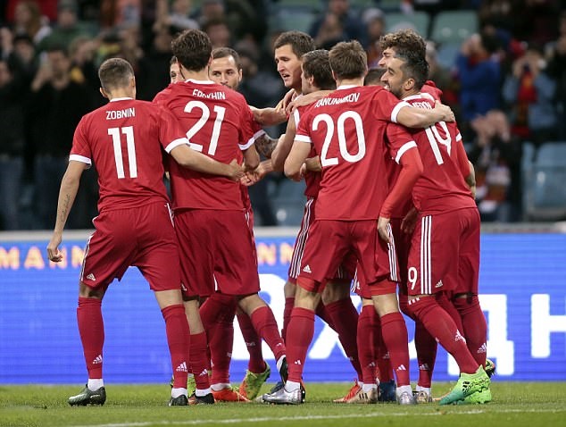 Đội chủ nhà mở tỷ số ở phút thứ 3 nhờ công của Vasin.