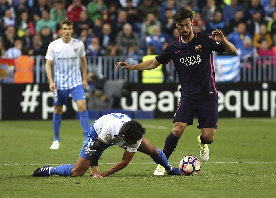 Barca gặp nhiều khó khăn hơn dự đoán.