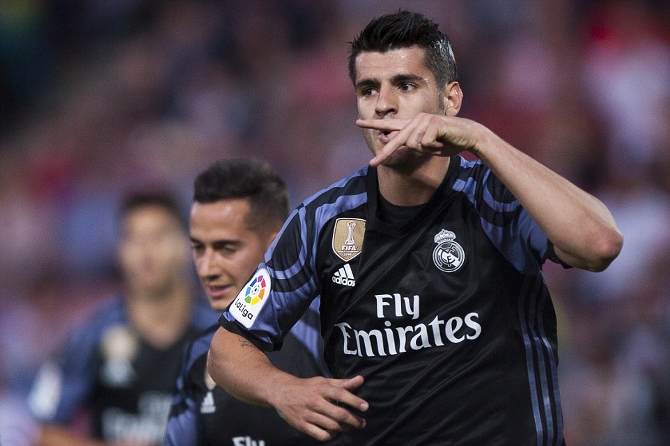 Morata lập công từ đường căng ngang của Danilo.