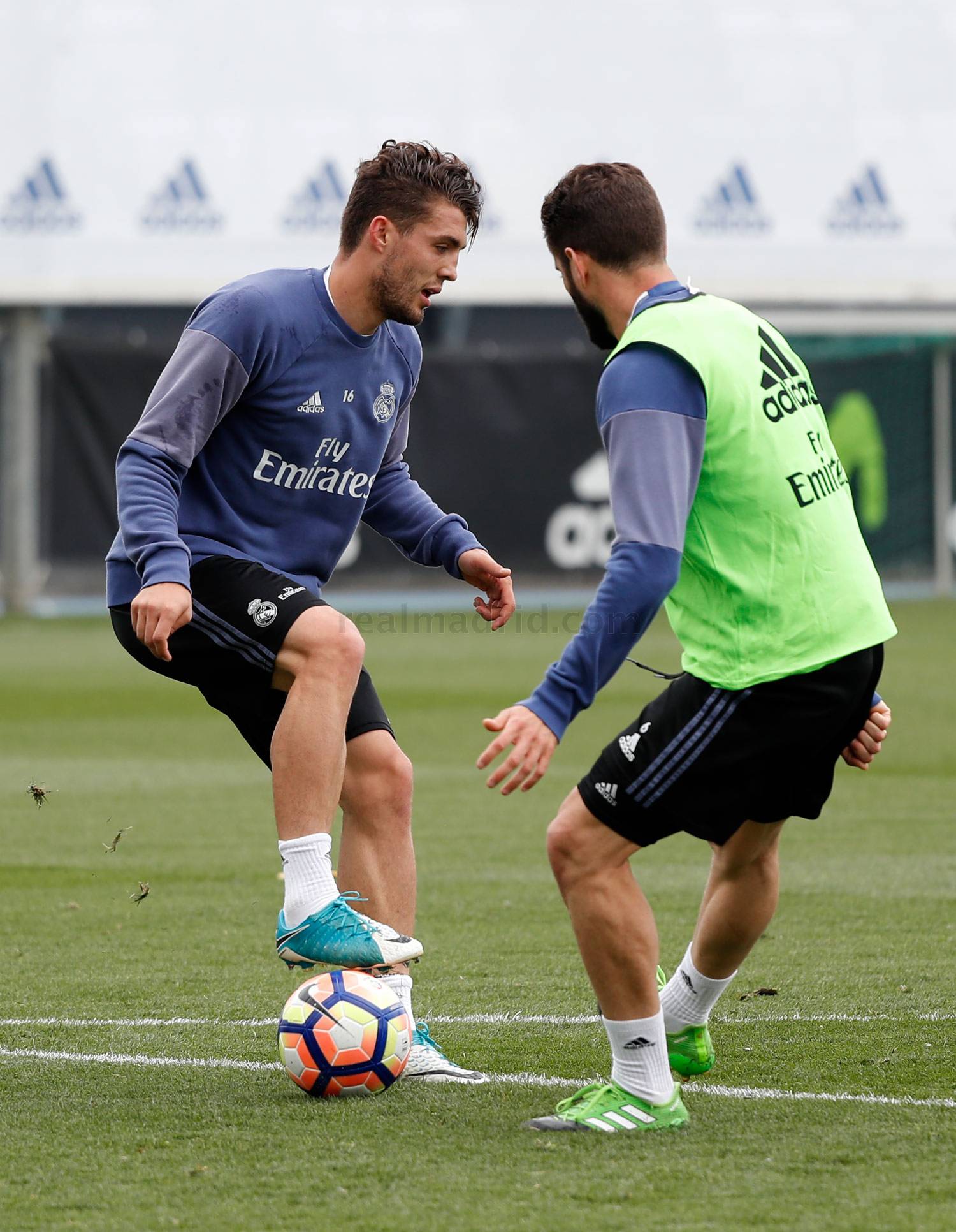 Real có trận đấu khó khăn trước Sevilla ở vòng 37 La Liga.