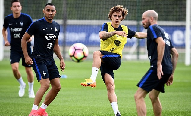 Tiền đạo của Atletico tập luyện rất nghiêm túc.