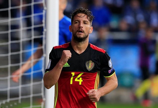 Mertens mở tỷ số ở phút 31.