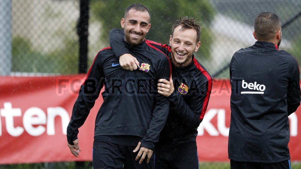 barca tập luyện - Bóng Đá