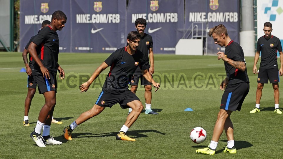 Tuy nhiên cơ hội để Barca lội ngược dòng là rất nhỏ.