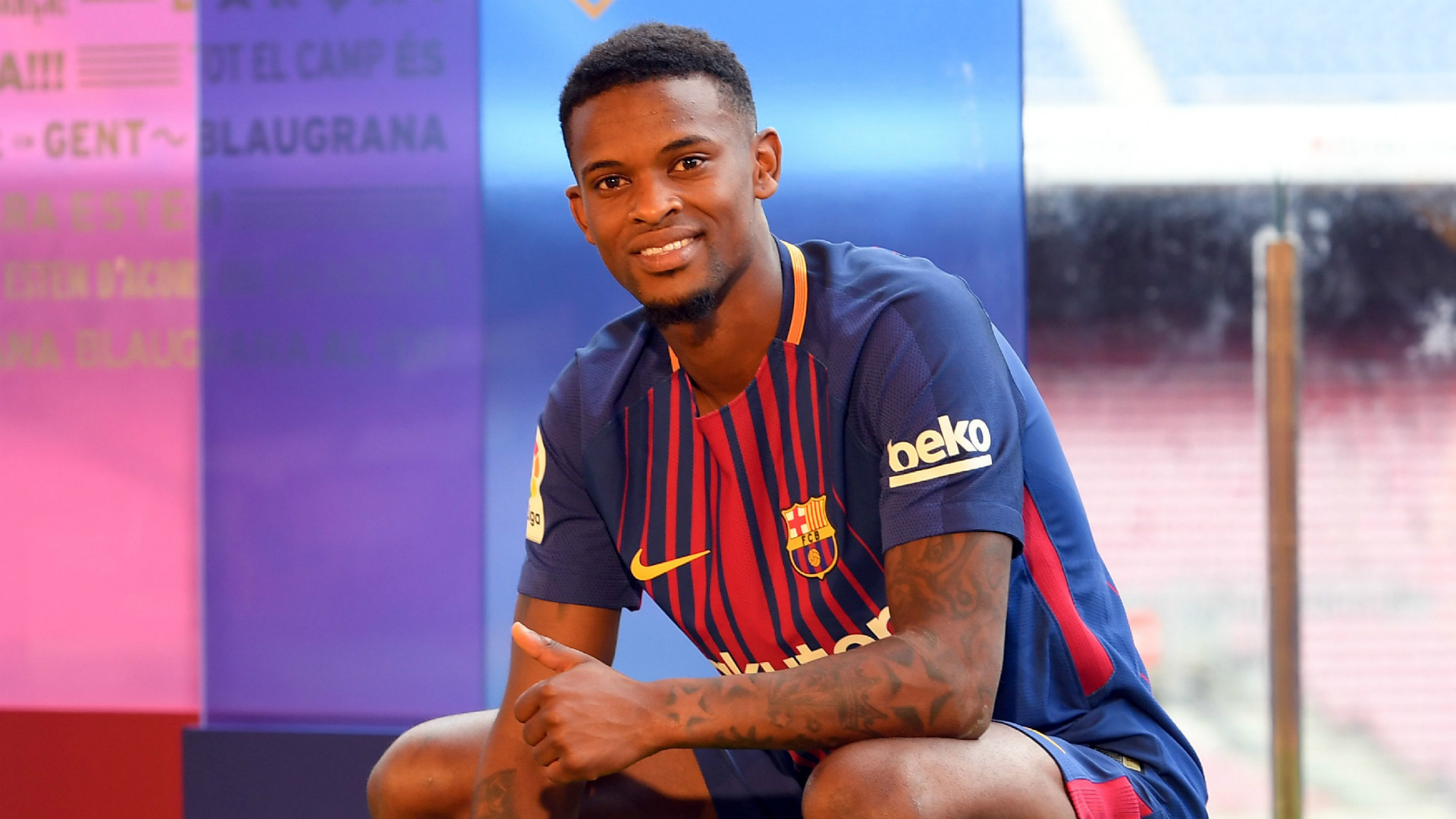 Hậu vệ phải: Nelson Semedo.