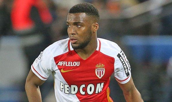 7. Thomas Lemar: Tài năng trẻ người Pháp là mục tiêu của nhiều đội bóng ở Premier League. The Kop là đội bóng mới nhất tham dự cuộc đua giành chữ kí của cầu thủ chạy cánh này khi gửi một lời đề nghị trị giá 70 triệu Bảng và có vẻ đã được Monaco chấp thuận.