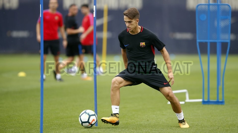 Tuy nhiên bầu không khí tập luyện vẫn đầy khí thế.